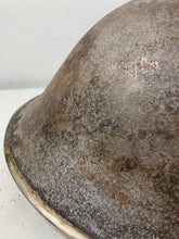 Load image into Gallery viewer, Mk3 Canadian / British Army Original WW2 Turtle Helmet High Rivet

