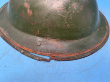 Lade das Bild in den Galerie-Viewer, Original WW1 / WW2 British Army Mk1* Army Combat Helmet
