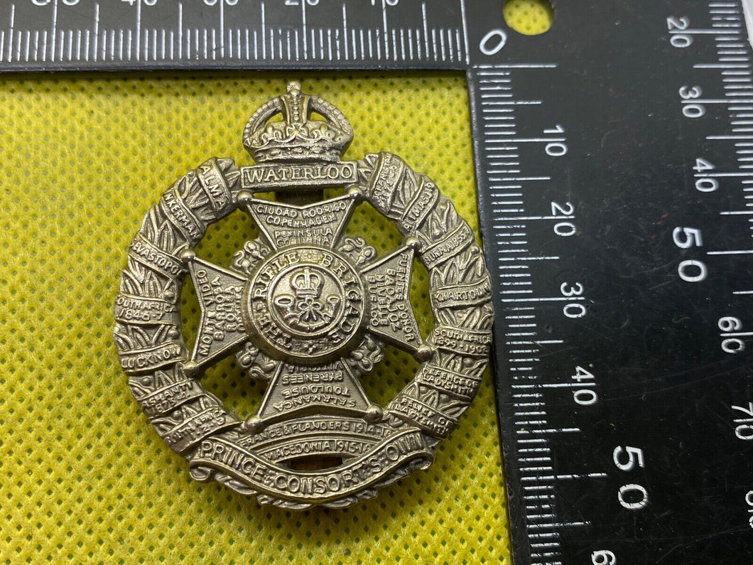British Army Rifle Brigade Volunteers Cap Badge. Maker Marked