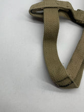 Charger l&#39;image dans la galerie, Original British Army Water Bottle Webbing Carrier / Harness
