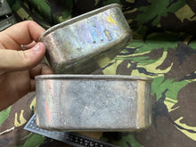 Lade das Bild in den Galerie-Viewer, Original WW2 British Army Soldiers Mess Tin Set - Used Original
