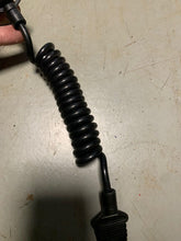 Lade das Bild in den Galerie-Viewer, Viper Special Ops Pistol Lanyard Bungee Cord Belt Loop Attachment Ideal for Keys
