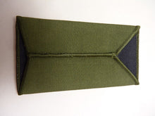 Load image into Gallery viewer, Royal Irish OD Green Rank Slides / Epaulette Pair Genuine British Army - NEW
