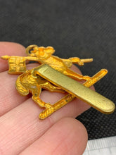 Load image into Gallery viewer, Genuine WW2 British Army The Queens Royal Regiment Cap Badge
