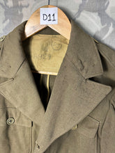 Load image into Gallery viewer, Original US Army WW2 Ike Jacket Battledress - BRITISH MADE - 38&quot; Large Chest
