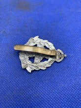 Load image into Gallery viewer, British Army Cap Badge - East Lancashire Regiment Kings Crown
