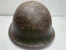 Charger l&#39;image dans la galerie, Original WW2 British / Canadian Army Mk3 Turtle Helmet
