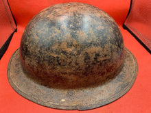 Load image into Gallery viewer, Original WW1 / WW2 British Army Mk1* Army Combat Helmet - Div Sign
