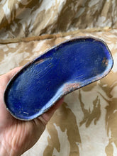 Load image into Gallery viewer, Original British Army WW1 / WW2 Blue Enamel Soldiers Water Bottle

