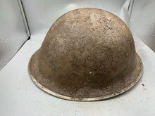 Charger l&#39;image dans la galerie, Original WW2 British / Canadian Army Mk3 Turtle Combat Helmet
