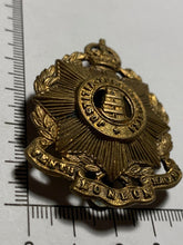 Load image into Gallery viewer, WW1 British Army Cap Badge - Tenth Hackney Regiment London
