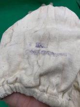 Load image into Gallery viewer, Original WW2 British Royal Navy Gunners Flash Gloves - RARE
