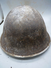 Load image into Gallery viewer, Original WW2 Onwards British Army Mk4 Turtle Helmet
