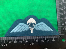 Charger l&#39;image dans la galerie, British Army Paratroopers Jump Wings
