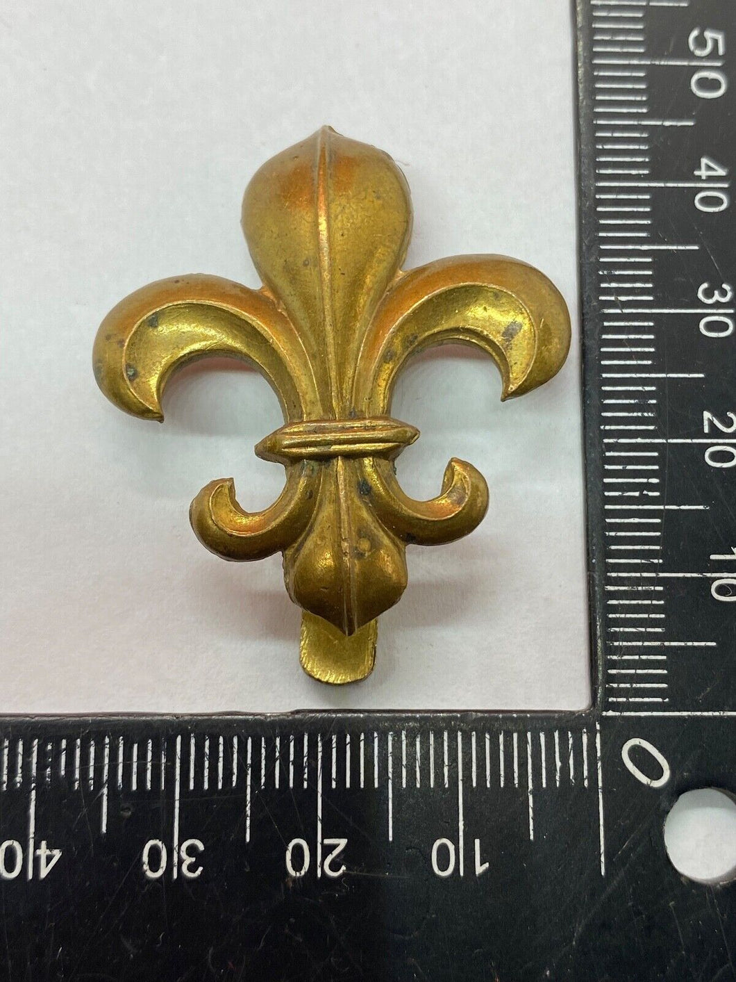 Original WW1 / WW2 British Army Manchester Regiment Cap Badge