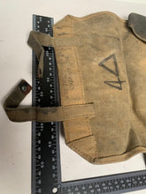 Lade das Bild in den Galerie-Viewer, Originales kleines Paket der britischen Armee, RAF-Muster 37 – Rucksack/Seitentasche im WW2-Muster 
