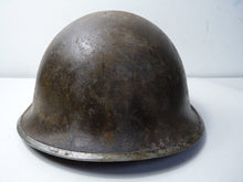 Charger l&#39;image dans la galerie, Mk3 Canadian / British Army Original WW2 Turtle Helmet High Rivet
