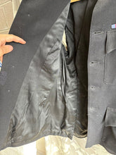 Lade das Bild in den Galerie-Viewer, Original WW2 British Army South Lancashire Regiment Dress Uniform Jacket - 36&quot; C
