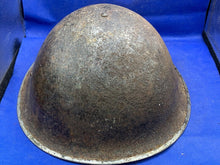 Charger l&#39;image dans la galerie, WW2 Canadian Army Mk3 Turtle Helmet - Original WW2 Helmet Shell - High Rivet
