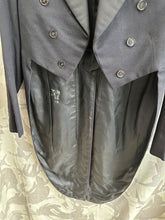 Lade das Bild in den Galerie-Viewer, Original British Army Dress Jacket  - 32&quot; Chest
