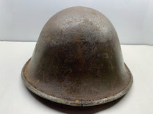 Charger l&#39;image dans la galerie, Geunine British / Canadian Army Mk3 WW2 Combat Helmet - Uncleaned Original
