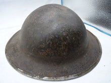 Charger l&#39;image dans la galerie, Original WW2 British Style South African Mk2 Army Combat Helmet
