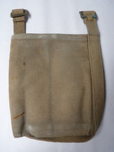 Charger l&#39;image dans la galerie, Original WW2 British Army Soldiers Water Bottle Carrier Harness - Dated 1944 - The Militaria Shop
