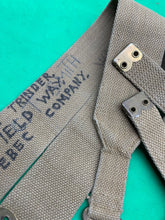 Charger l&#39;image dans la galerie, Original WW2 British Army 37 Pattern L Straps -  M.E.Co - 1943 Dated
