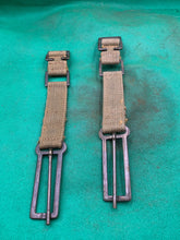 Charger l&#39;image dans la galerie, Original WW2 British Army 37 Pattern Brace Adaptors Pair - 1941 Dated
