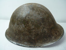 Lade das Bild in den Galerie-Viewer, Original WW2 British / Canadian Army Mk3 High Rivet Turtle Army Combat Helmet - The Militaria Shop
