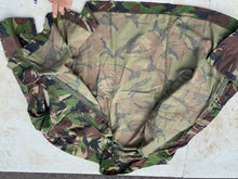 Load image into Gallery viewer, Genuine British Army DPM Woodland Combat Jacket - Size 160/104
