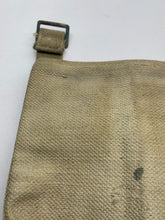 Charger l&#39;image dans la galerie, WW2 British Army / RAF 37 Pattern Webbing Water Bottle Carrier Harness - The Militaria Shop
