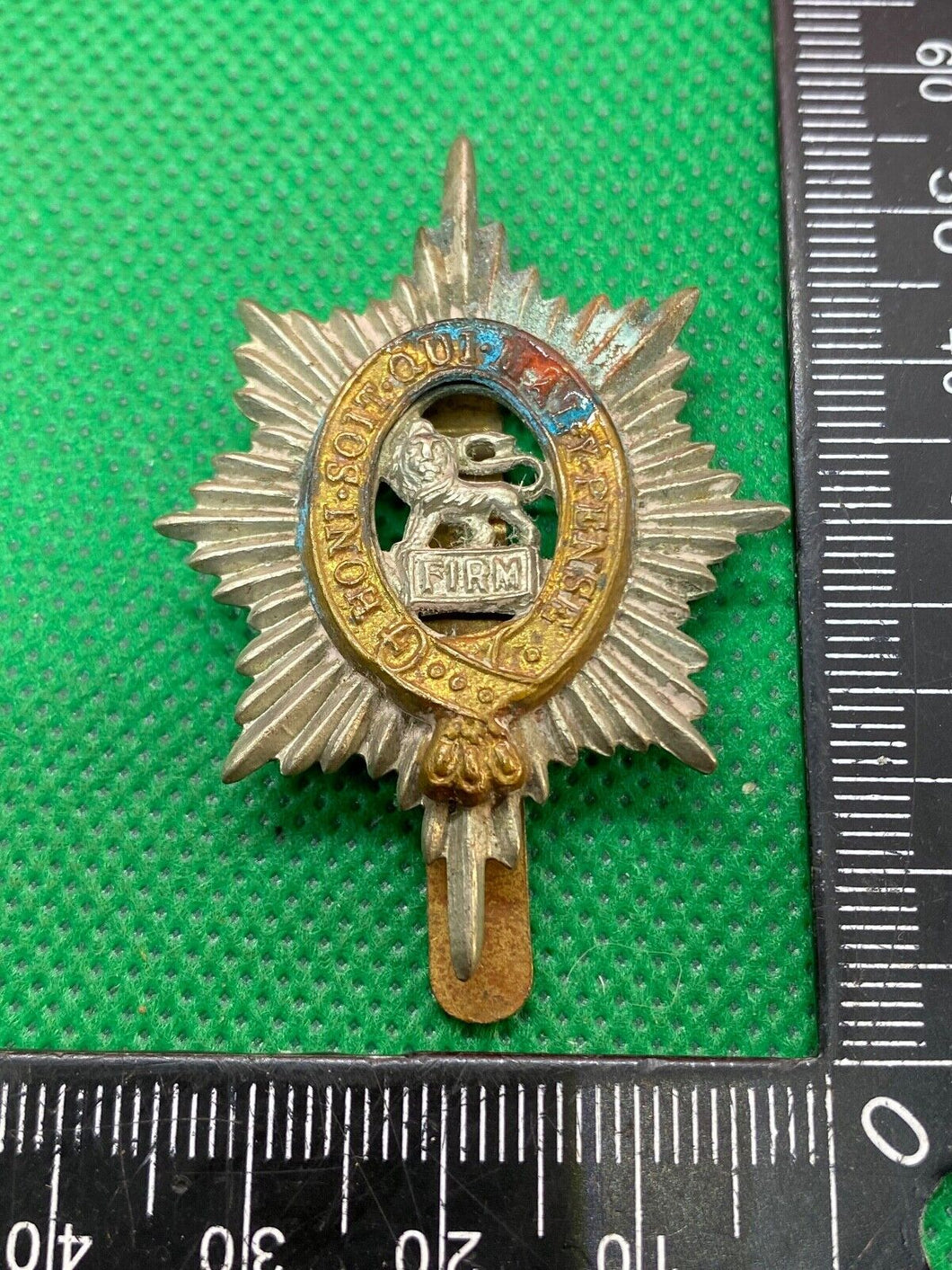 Original WW1 / WW2 British Army Worcestershire Regiment Cap Badge