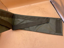 Charger l&#39;image dans la galerie, British Army Vietnam War Utility Pouch / Sleeve with Strap. WD Marked and Dated.
