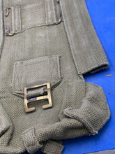 Charger l&#39;image dans la galerie, Original British Army 37 Pattern Bren Pouch - WW2 Pattern
