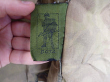 Load image into Gallery viewer, Genuine British Army DPM Camouflaged Smock - 46&quot; Chest
