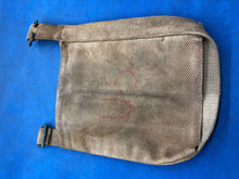 Charger l&#39;image dans la galerie, WW2 British Army 37 Pattern Webbing Water Bottle Carrier Harness - 1944 Dated - The Militaria Shop
