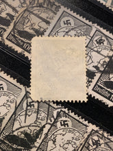 Charger l&#39;image dans la galerie, Timbre-poste original WW2 allemand Deutsche Reich 100 Luftpost (noir)
