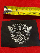 Lade das Bild in den Galerie-Viewer, WW2 German Field Police Side Cap Badge. Bevo Weave Reproduction.
