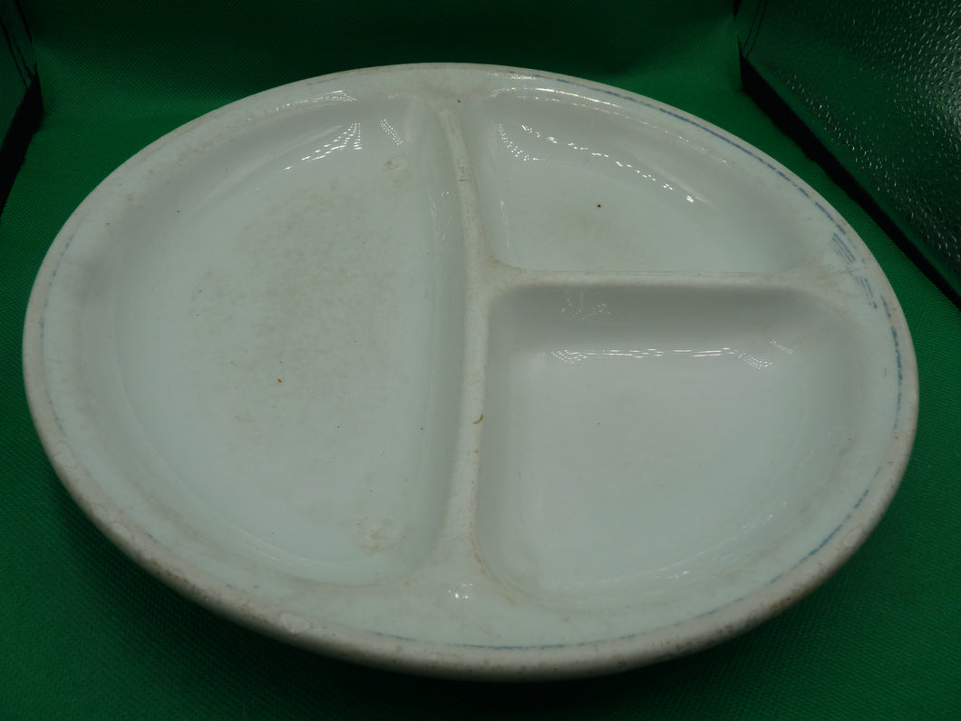 WW2 German Army DAF Mess Serving 3 Sectioned Plate - RRD Marked on Front