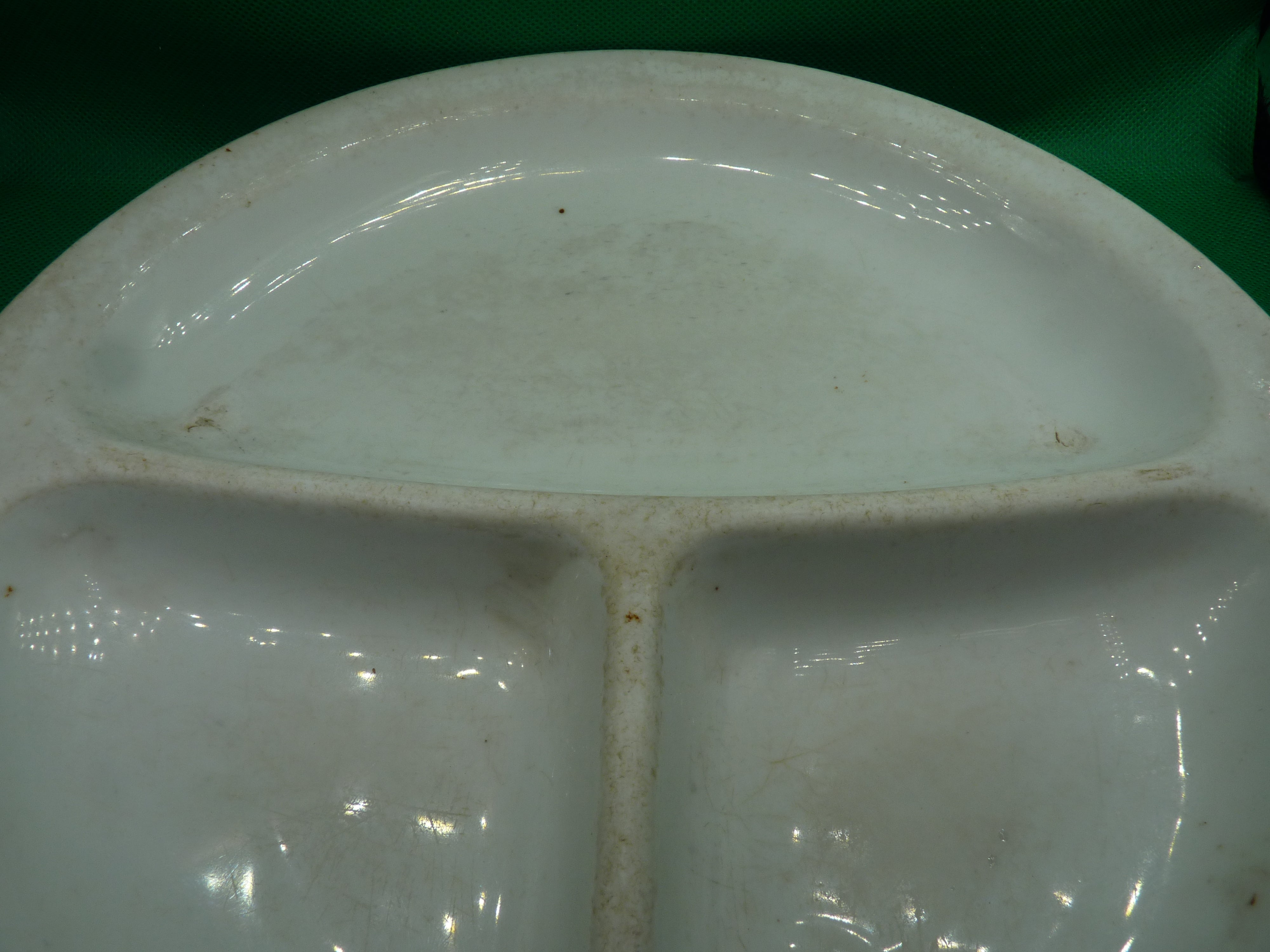 WW2 German Army DAF Mess Serving 3 Sectioned Porcelain Plate - The Militaria Shop