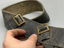 Charger l'image dans la galerie, Original British Army / RAF Webbing Belt - WW2 37 Pattern - 40 Inch Waist Max - The Militaria Shop
