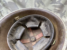 Charger l'image dans la galerie, Original WW2 British / Canadian Army Mk3 High Rivet Turtle Helmet &amp; Liner - The Militaria Shop
