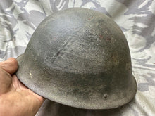 Charger l'image dans la galerie, Original WW2 Era British Army Mk4 Turtle Helmet - The Militaria Shop
