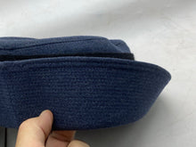 Charger l&#39;image dans la galerie, Royal Air  Force Female Officers Cap with Good Badge and Cap Band. Lovely item - The Militaria Shop
